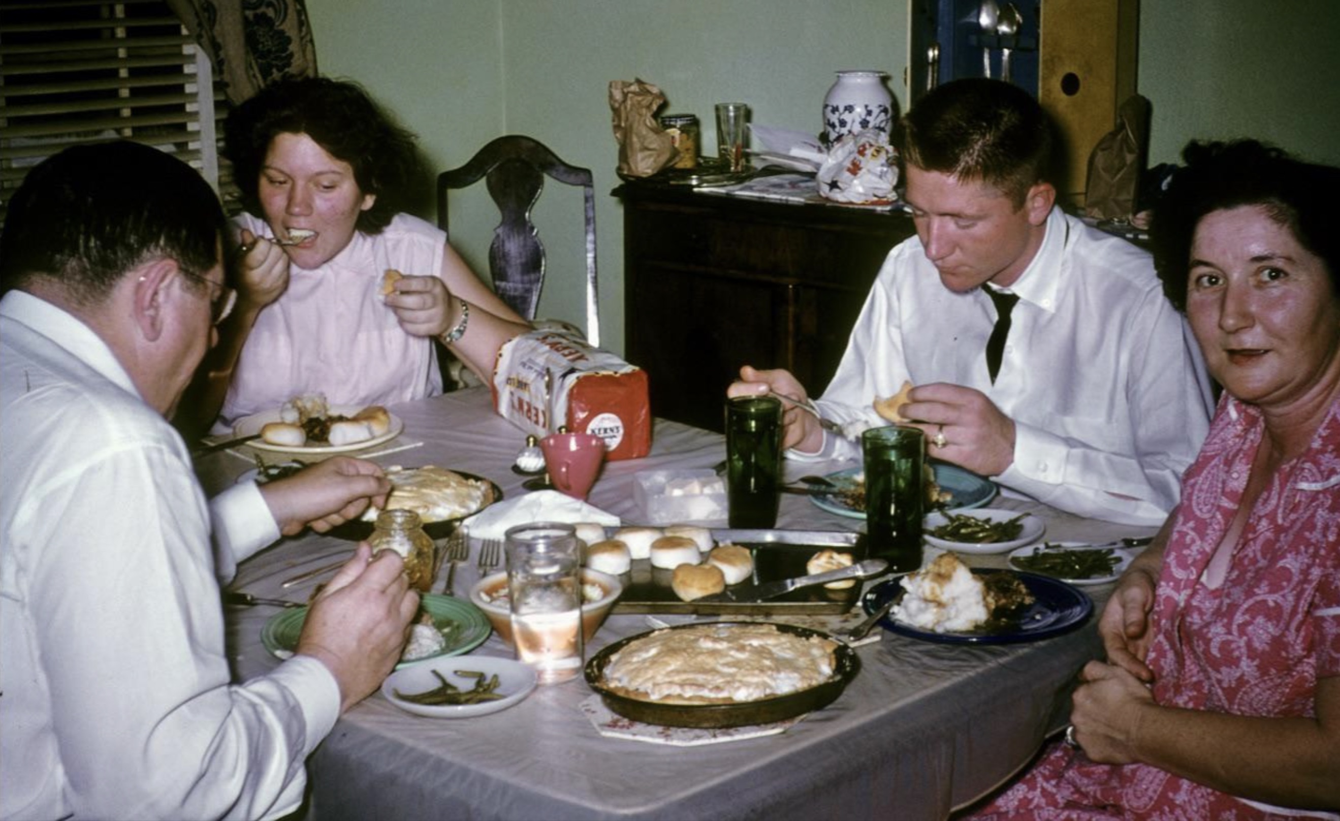 Dinner time in the 1950’s. 